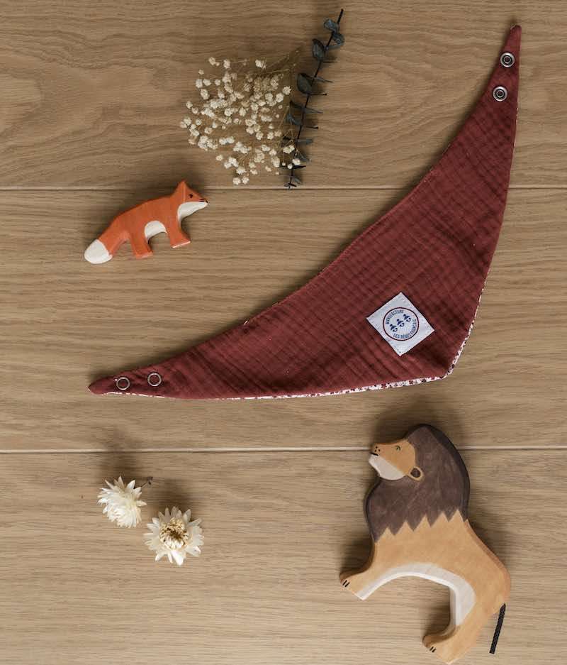 BAVE A ROI - TOMETTE - BAVOIRS BANDANAS - MANUFACTURE DES BEBES FRANÇAIS