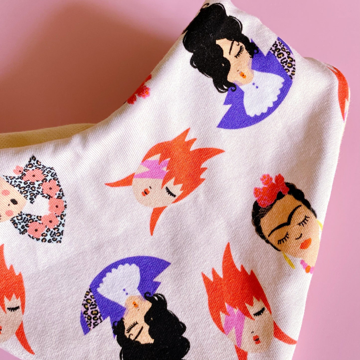 BAVOIR BANDANA IDOLES - BAVOIRS - TAMBOUR BATTANT