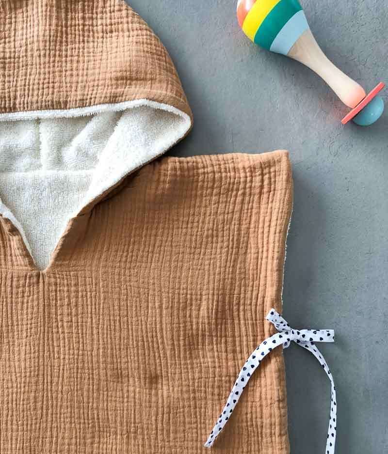 PONCHO DE BAIN OH HE MATELOT - PONCHO DE BAIN - MANUFACTURE DES BEBES FRANÇAIS