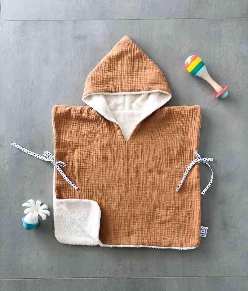 PONCHO DE BAIN OH HE MATELOT - OURS BRUN - PONCHO DE BAIN - MANUFACTURE DES BEBES FRANÇAIS
