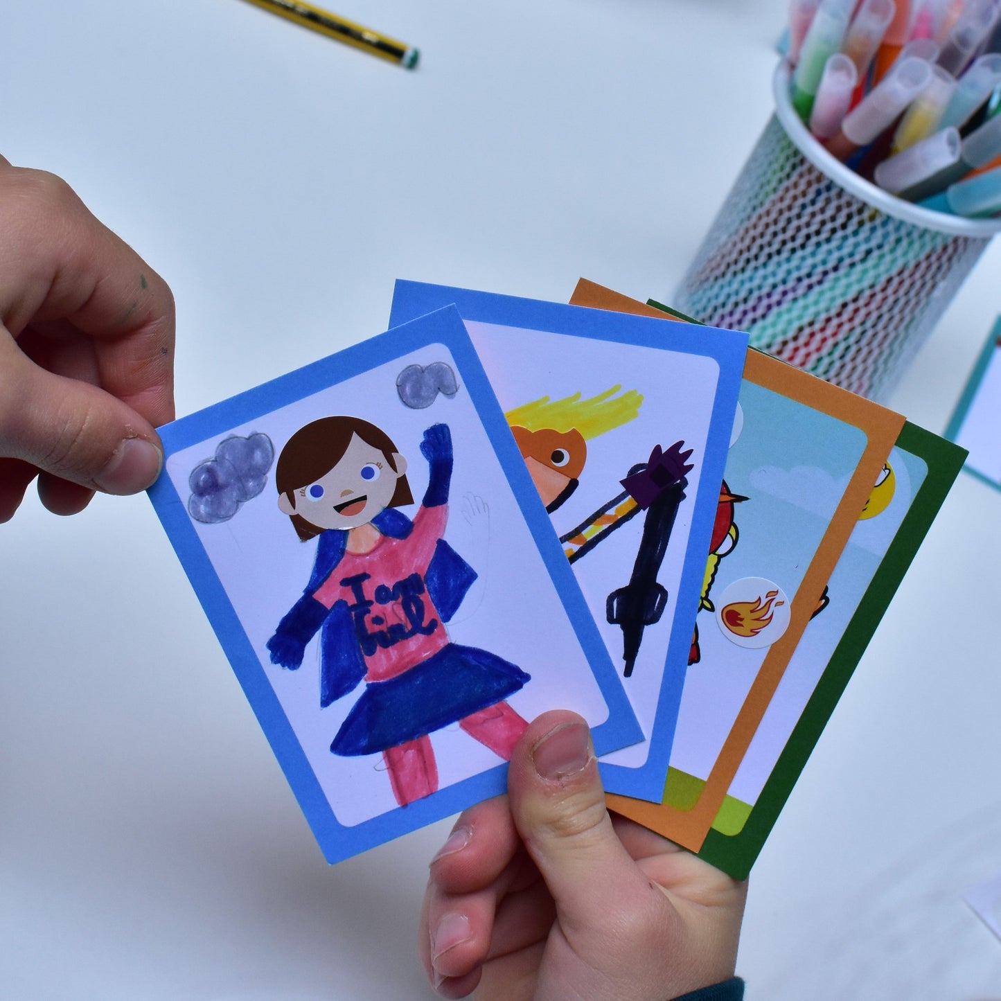 SUPERBATAILLE SUPER HEROS - JEUX DE CARTES - COQ6GRUE