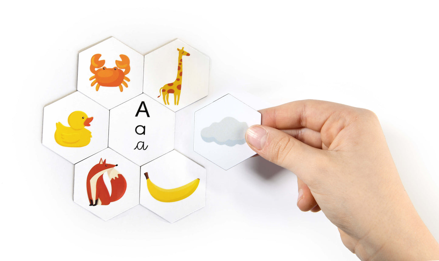 magnets lettre A et images de mots contenant le son A du jeu magnétique la ruche des sons